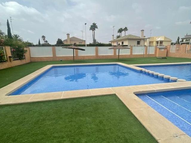 Chalet en venta en Atzavares, el Baix Vinalopó