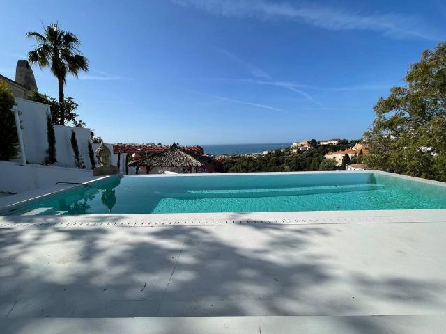 Villa en alquiler en Fuengirola