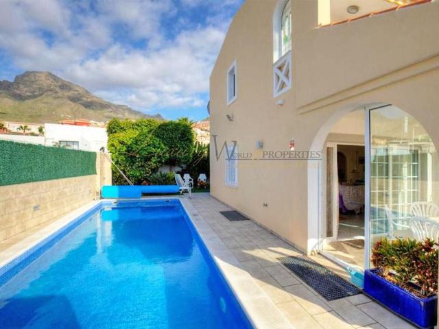 Chalet en venta en Miraverde, Adeje