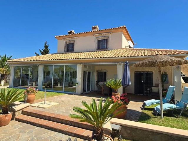 Chalet en venta en Sayalonga
