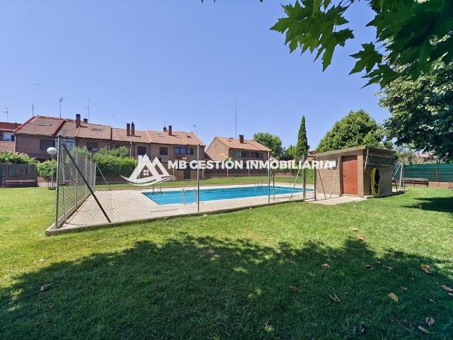 Villa en venta en Humanes De Madrid