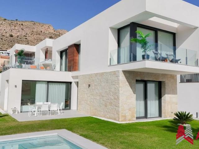 Chalet en venta en Finestrat, Valencia