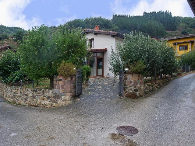 Chalet en venta en Cillorigo De Liébana, Cantabria