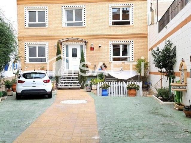 Chalet en venta en l'Alt Vinalopó / El Alto Vinalopó, Valencia