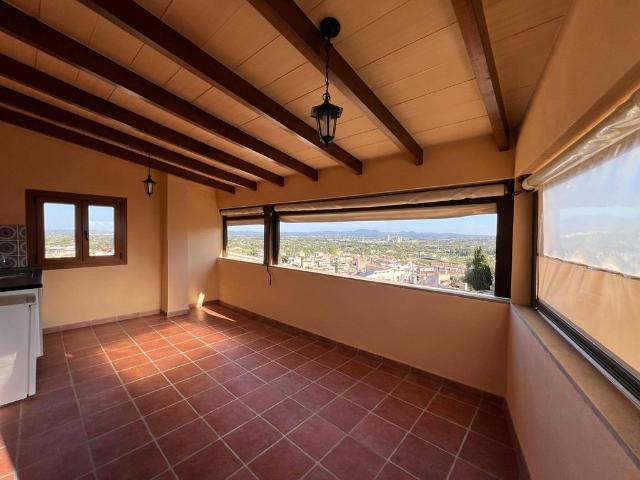 Villa en venta en Lloseta