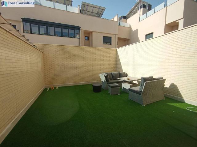 Chalet en venta en Distrito 5, Albacete