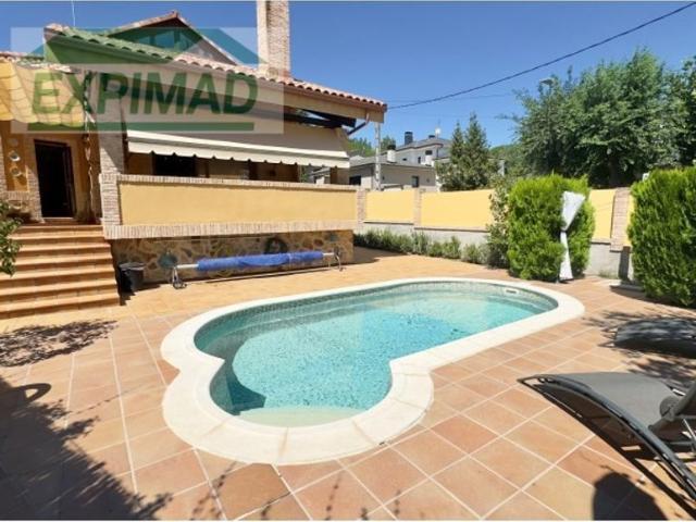 Chalet en venta en Las Rozas De Madrid, Madrid