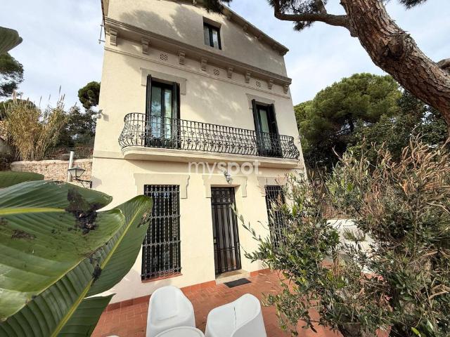 Chalet en alquiler en Horta-Guinardó, Barcelonès