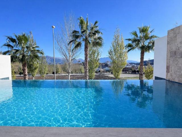 Chalet en venta en Yunclillos, Castilla-La Mancha