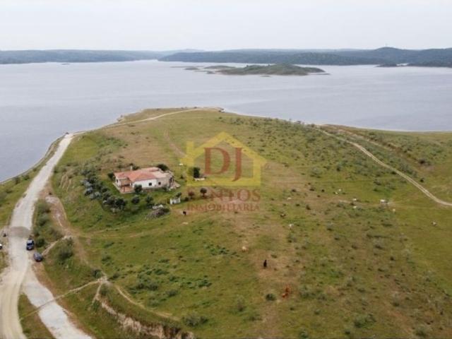 Chalet en venta en Garrovillas de Alconétar, Cáceres
