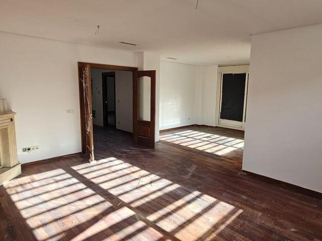 Chalet en venta en Arroyo Culebro, Leganés