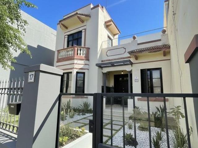 Chalet en venta en San Juan, Telde