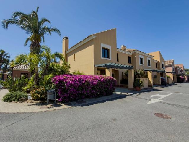 Chalet en venta en Isla de Canela, Costa Occidental