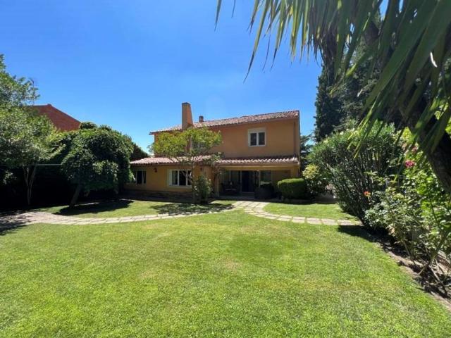 Chalet en venta en La Navata, Galapagar