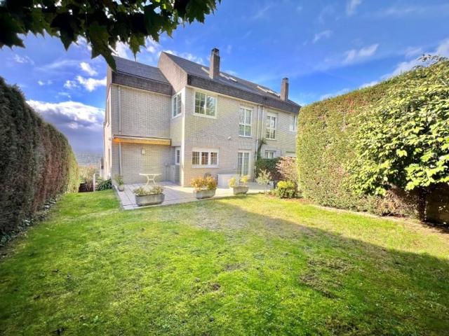 Chalet en venta en Canteras del Picayón, Oviedo