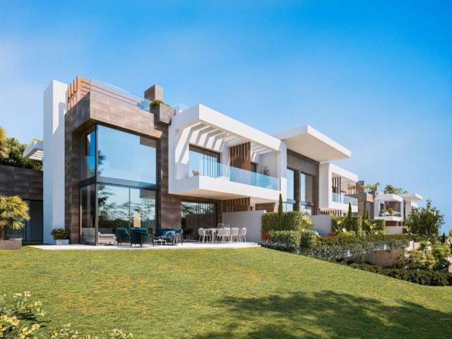 Chalet en venta en Rio Real, Costa del Sol Occidental