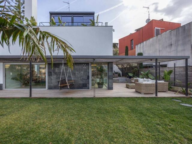 Chalet en venta en Ciutat Diagonal, Esplugues de Llobregat