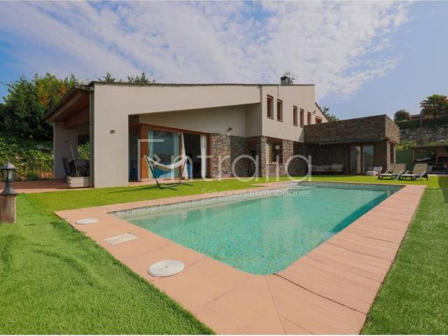 Chalet en venta en Cervià De Ter, Girona