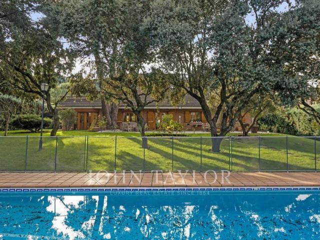 Chalet en venta en Pozuelo De Alarcón, Madrid