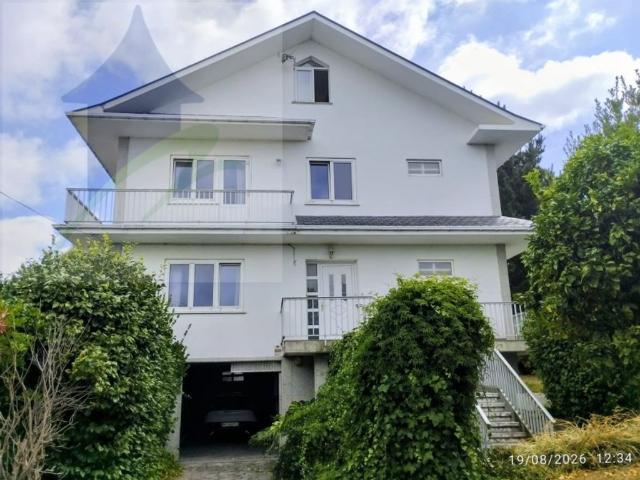 Chalet en venta en Narón, Ferrol