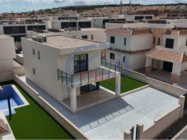 Chalet en venta en Gran Alacant, el Baix Vinalopó