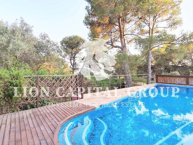 Chalet en venta en Urbanización El Bosque, La Hoya de Buñol