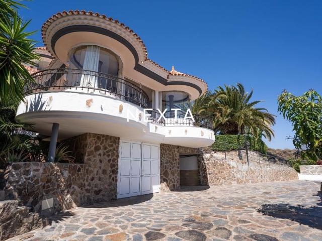 Chalet en venta en Los Menores, Adeje