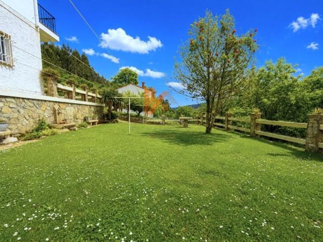 Chalet en venta en O Romaño de Abaixo, Santiago