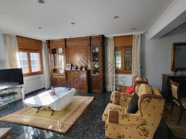 Chalet en venta en Alcabre, Vigo