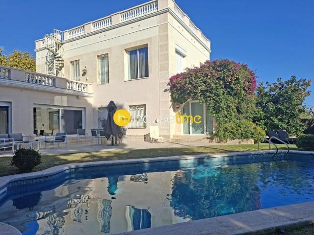 Chalet en venta en Santa Madrona, Maresme