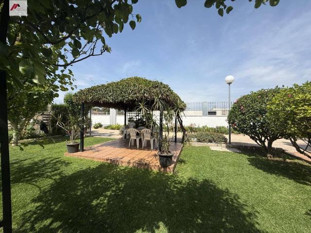 Chalet en venta en Cantarranas, Bahía de Cádiz