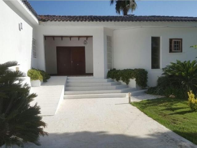 Villa en alquiler en Paterna, la Canyada