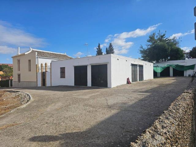 Chalet en venta en Marchena, Sevilla