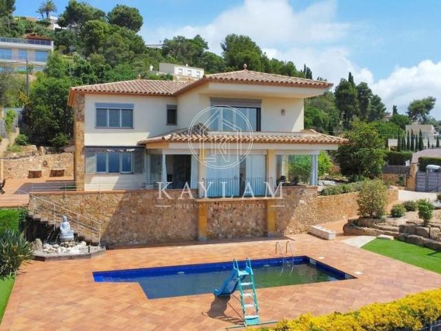 Chalet en venta en Santa Maria de Llorell, la Selva
