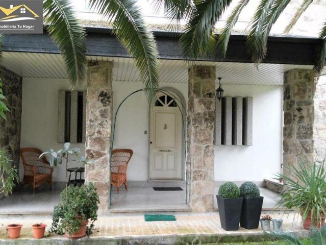Chalet en venta en Sobrado do Bispo, Ourense