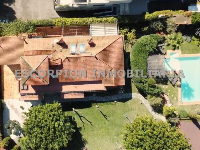 Chalet en venta en Godella, Valencia