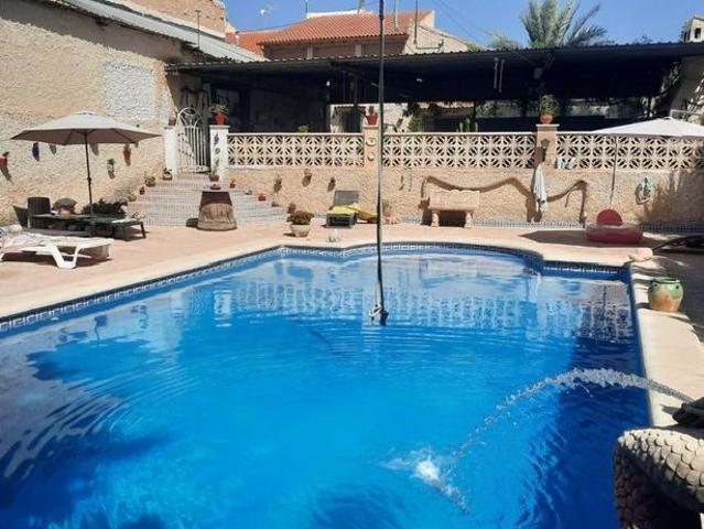 Chalet en venta en el Vinalopó Mitjà / El Vinalopó Medio, Valencia
