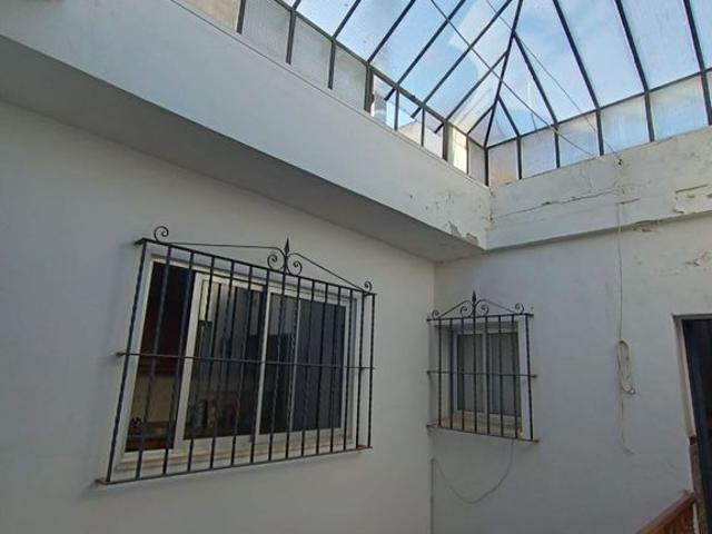 Chalet en venta en Lebrija, Andalucía