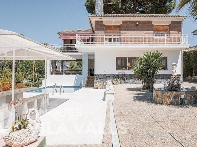 Chalet en venta en Ca l'Esteper, Lliçà d'Amunt