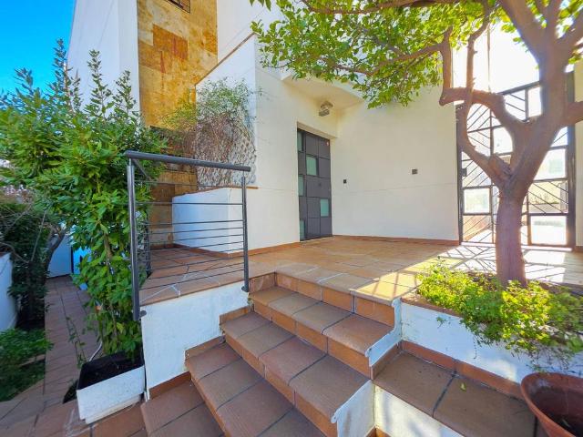 Chalet en venta en Jaén, Andalucía