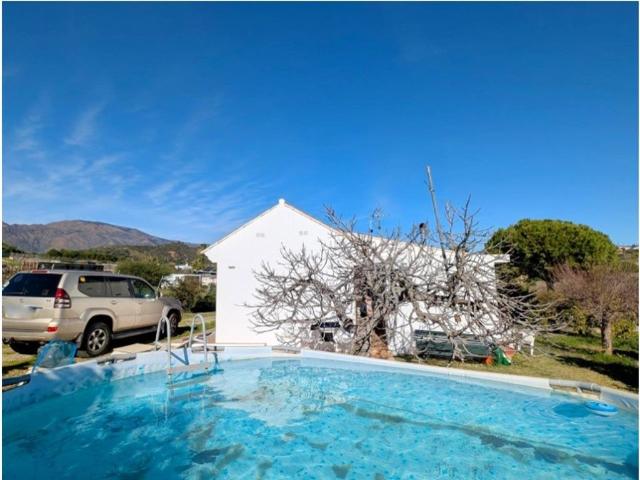 Chalet en venta en Alcazaba Beach, Costa del Sol Occidental