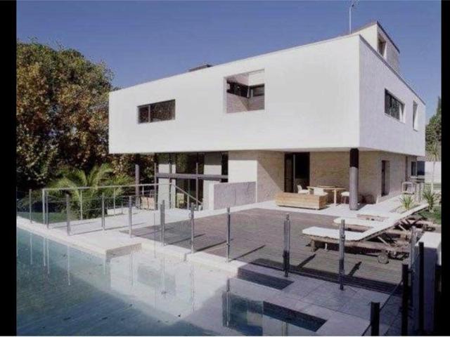 Villa en alquiler en Madrid