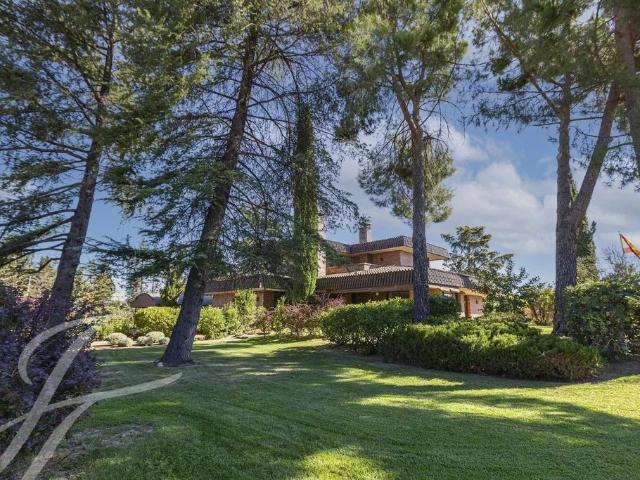 Villa en venta en Madrid
