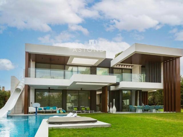 Chalet en venta en Hortaleza, Madrid