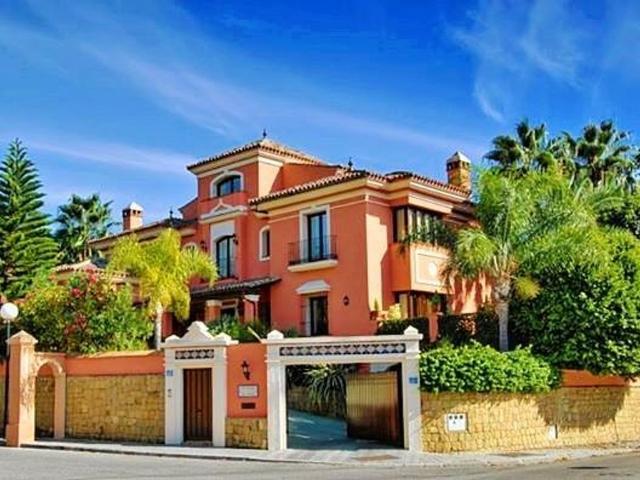 Chalet en alquiler en Nueva Andalucía, Costa del Sol Occidental