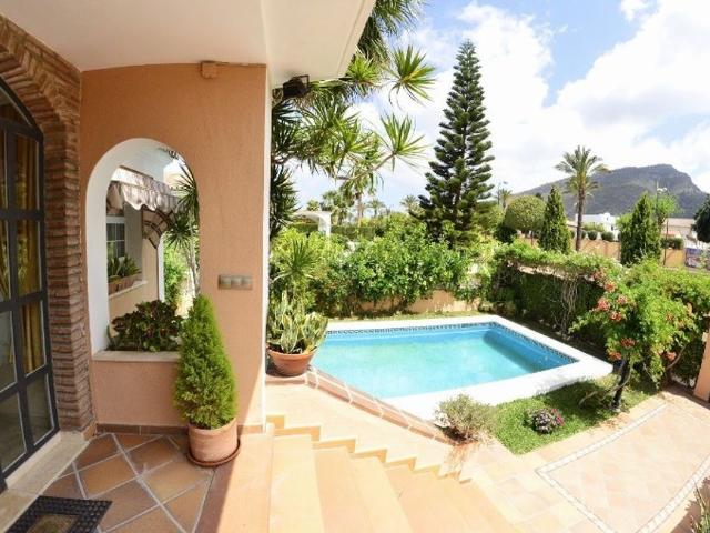 Chalet en venta en La Capellanía, Valle del Guadalhorce