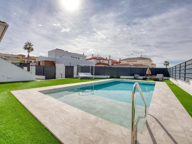 Chalet en venta en l'Alacantí, Valencia