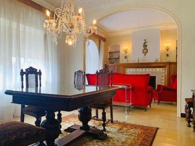 Villa en venta en Bellcaire D'empordà