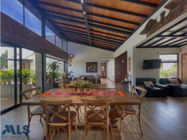 Vivienda de lujo en venta El Bagre, Colombia