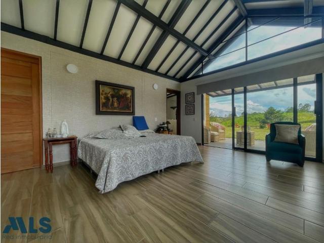 Vivienda de lujo en venta El Bagre, Colombia